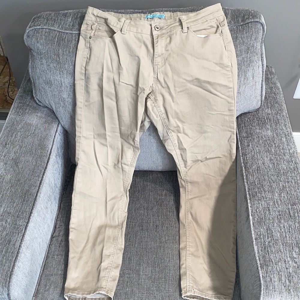 WOMENS KHAKI JEANS